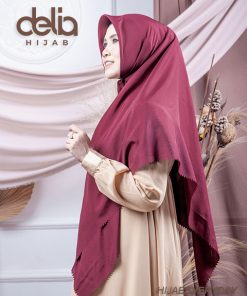 Jilbab Segi Empat Jumbo - Deskha Adiba - Delia Hijab