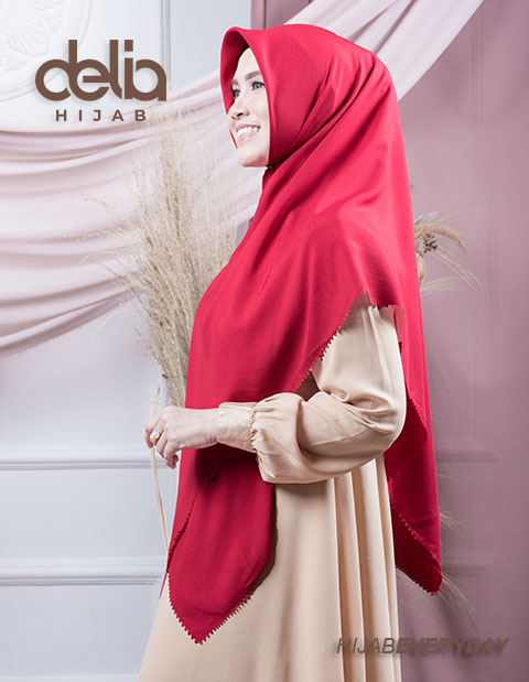 Jilbab Segi Empat Jumbo - Deskha Adiba - Delia Hijab